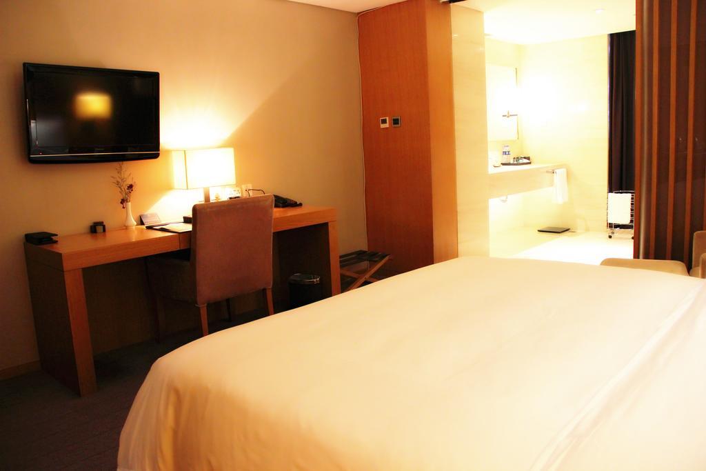 Shenyang Tianfeng International Hotel 외부 사진